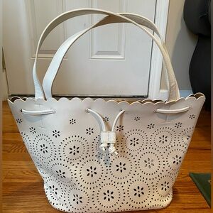 AVON Bag w. Flower Details